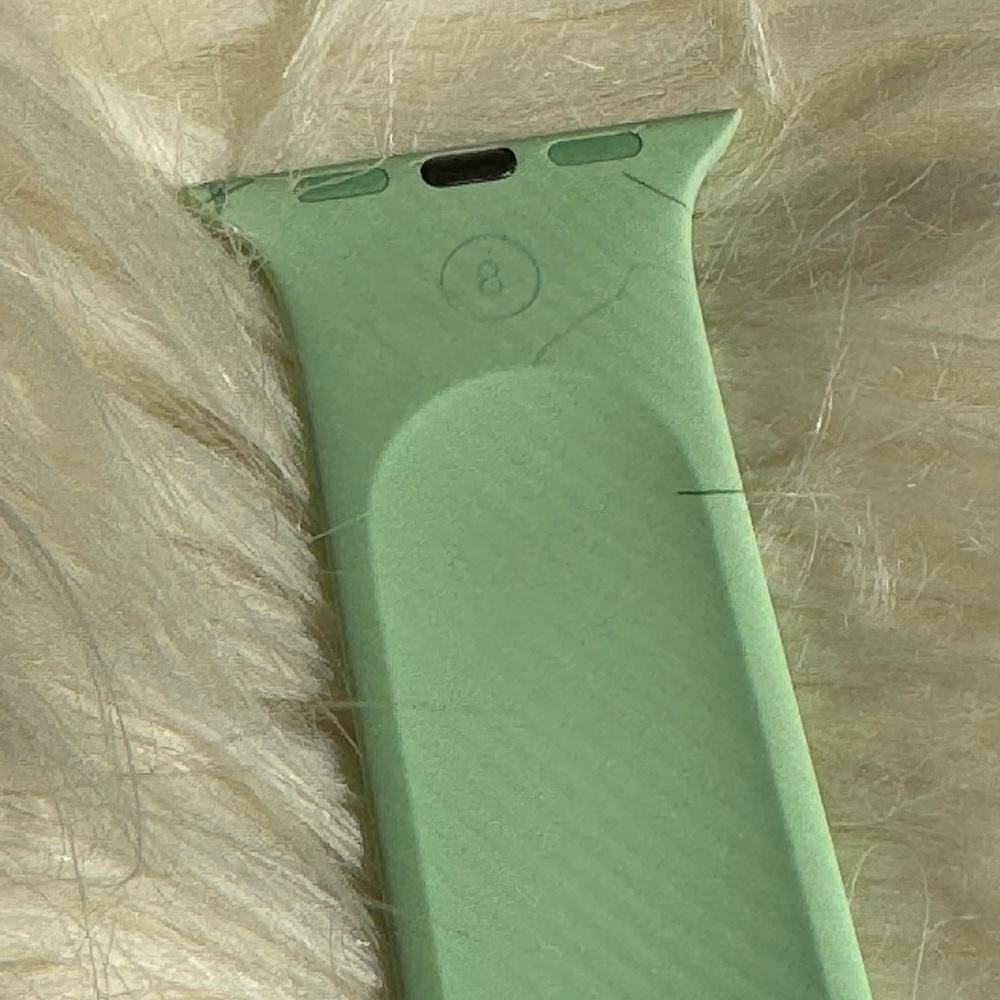 Apple Watch Band Solo Loop, Size 8 for Small Face Watch 38mm 40mm 41mm Pistachio - Picture 5 of 14